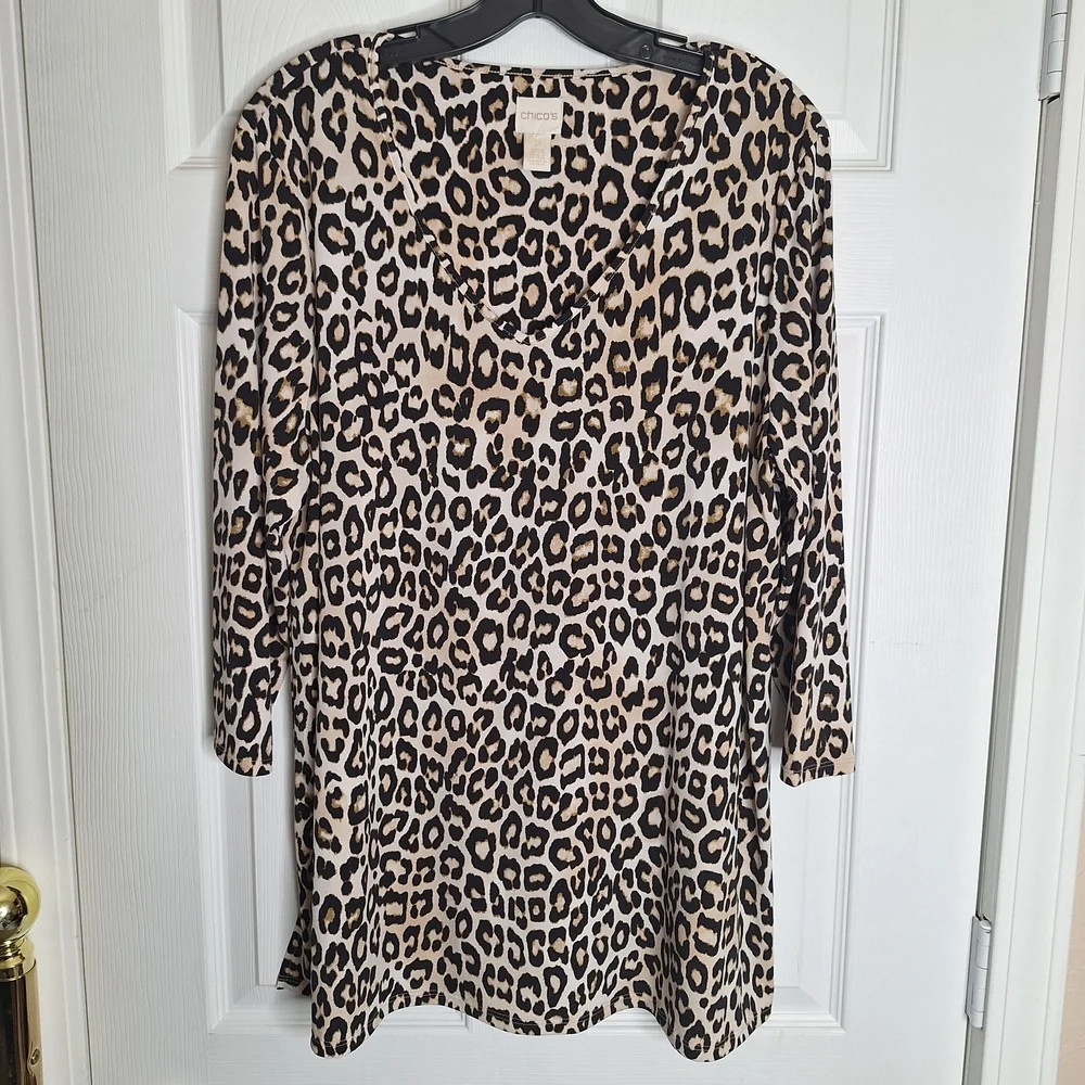 Chico's Animal Print Top in Black and Tan Size 2 Large